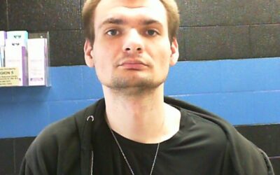 Schjott, Triston